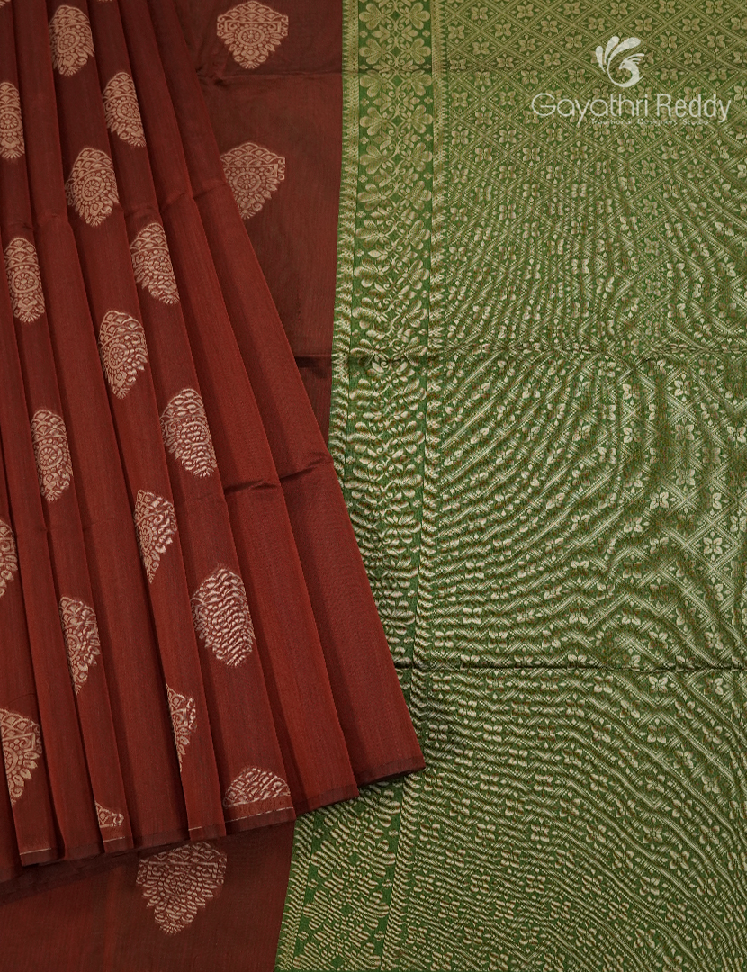 Kanchipuram Sico Saree in Deep Rust and Green
