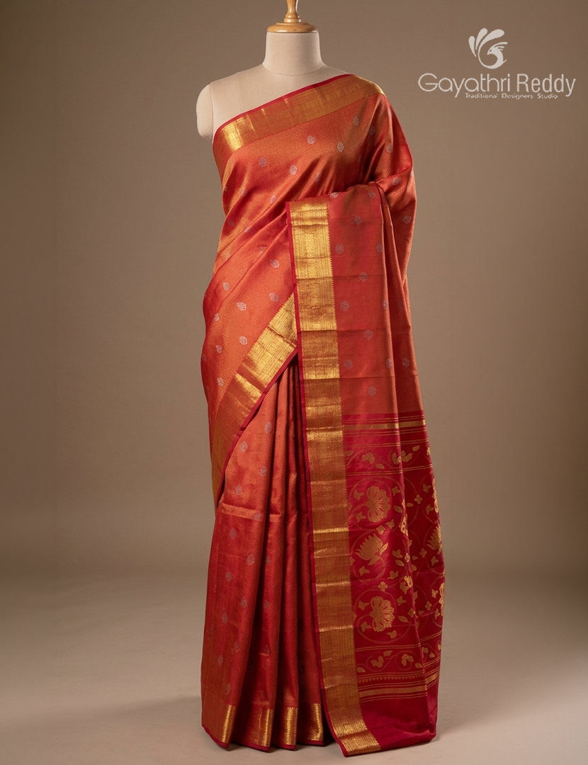 Pure  Kanchipuram Silk Saree in Peach Pink ( Butta Pattern )