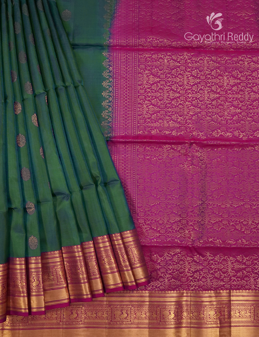 Pure Kanchipuram Soft Silk Saree in Bottle Green and Pink