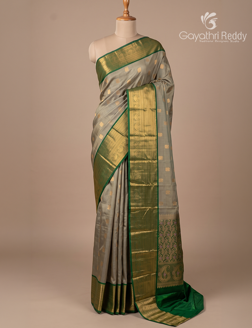 Pure Kanchipuram Silk Saree in Grey and Bottle Green