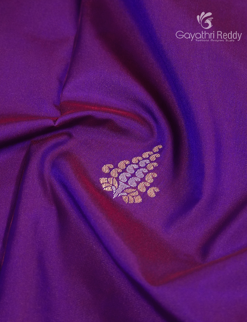 Semi Kanchipuran Silk Saree in Deep Purple and  Pink