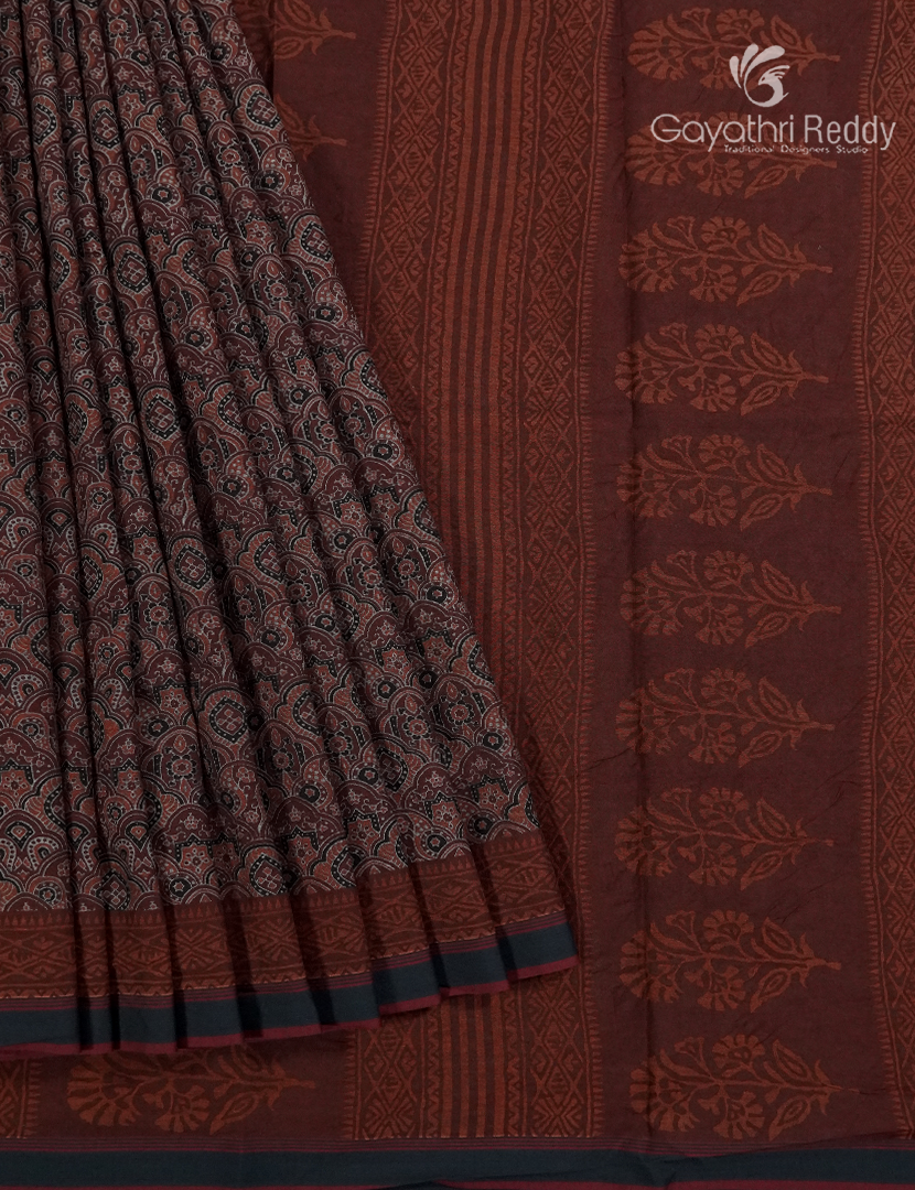Vidharbha Cotton Saree in Deep Maroon