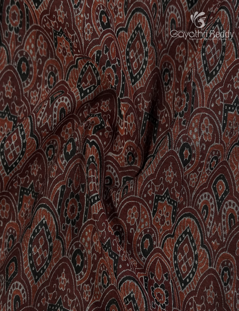 Vidharbha Cotton Saree in Deep Maroon