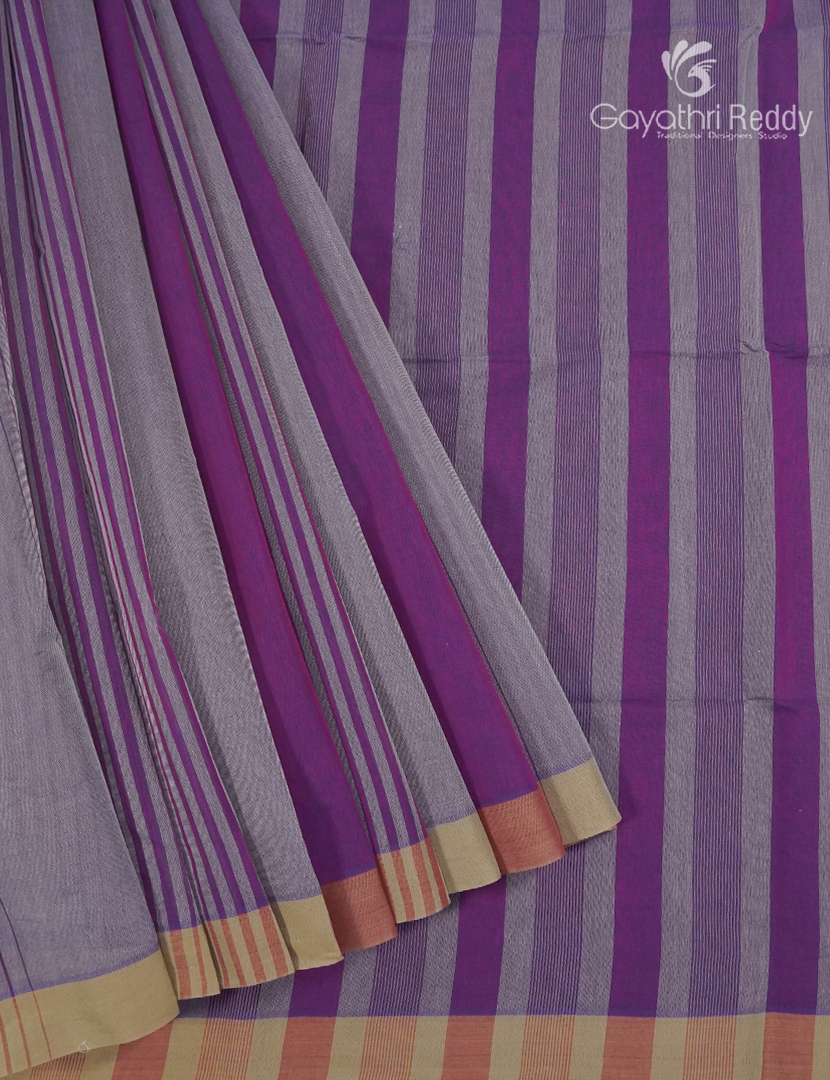 Pure Handloom Cotton Saree in Lavender and Purple