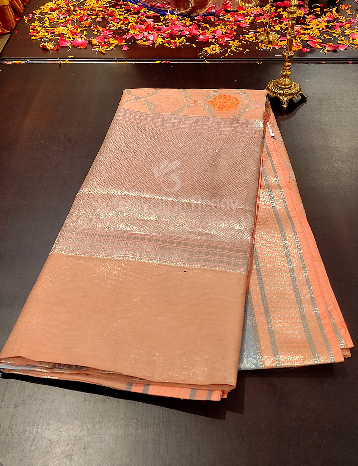 PURE BANARAS LOTUS COTTON-SHG571