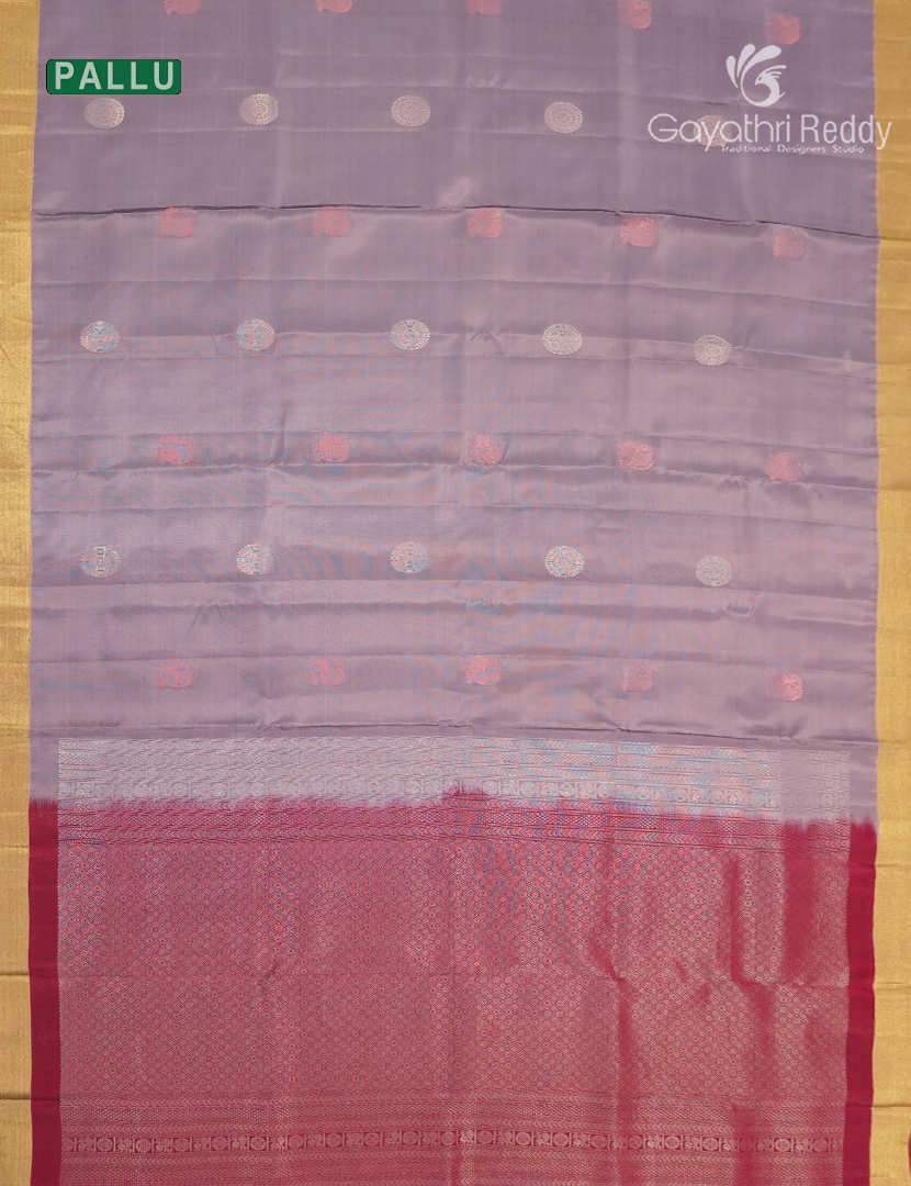 Pure Kanchipuram Silk Saree in Grey ( Small Borders )