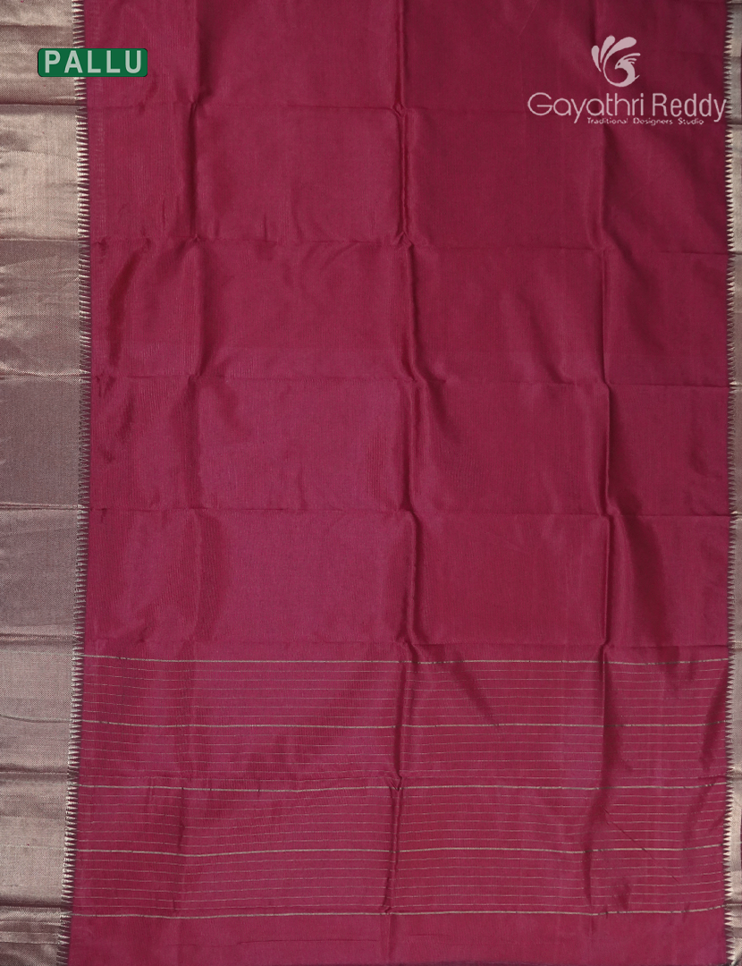 Mangalagiri Pattu Saree in Berry Red