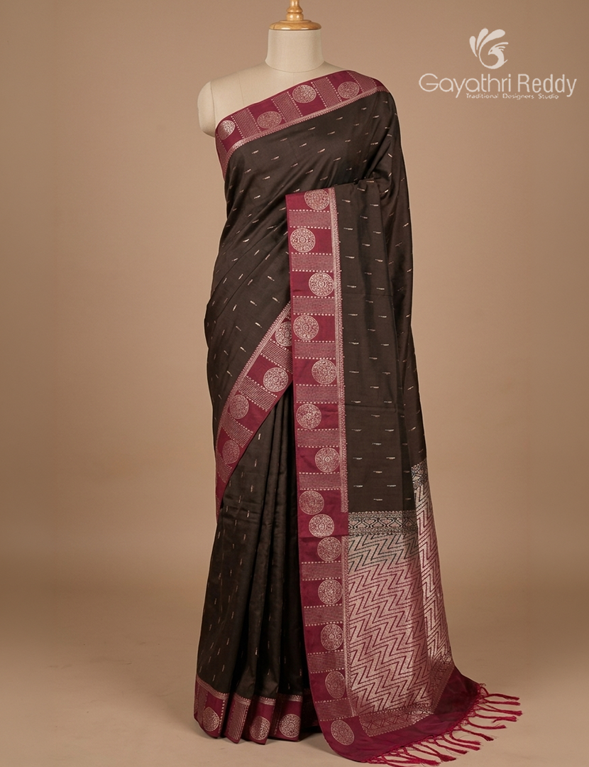 Semi Kanchipuram Silk Fancy Saree in Deep Khakhi Green and Magenta