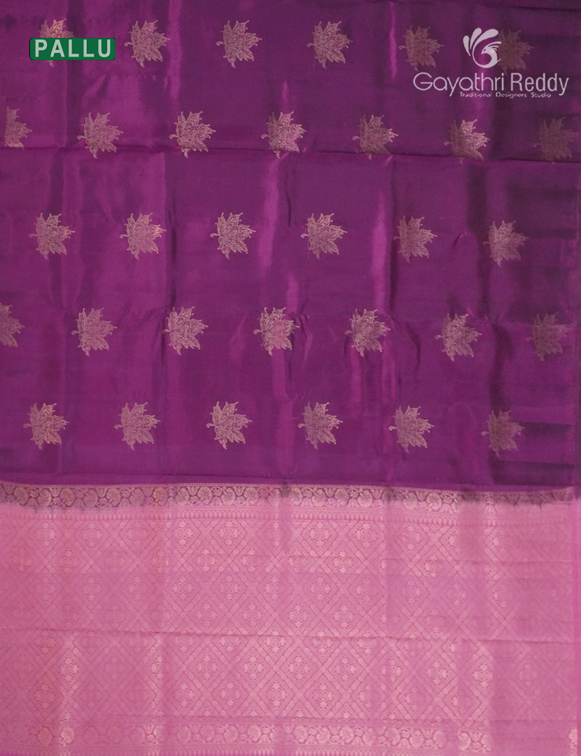 Pure Kanchipuram Silk  Saree in Magenta ( Butta Style)