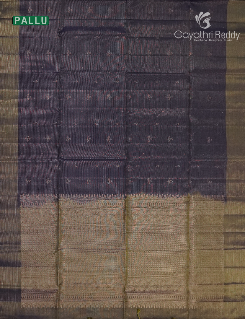 Pure  Kanchipuram Light Weight Silk Saree in Navy Blue and Olive