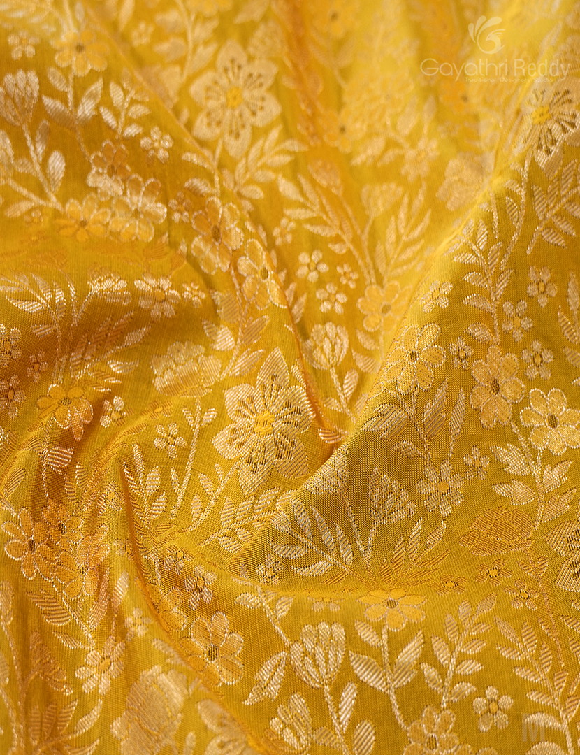 LIGHT WEIGHT KANCHI PATTU-KP7702