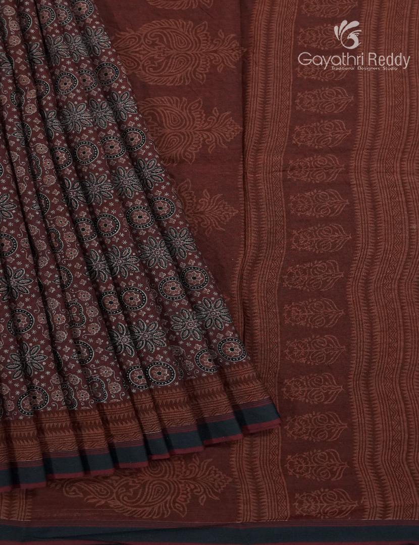Vidharbha Cotton Saree in Deep Maroon and Rust