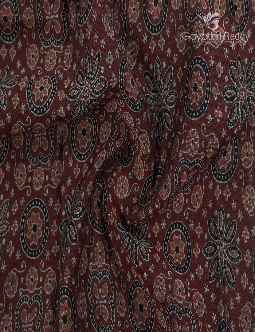 Vidharbha Cotton Saree in Deep Maroon and Rust