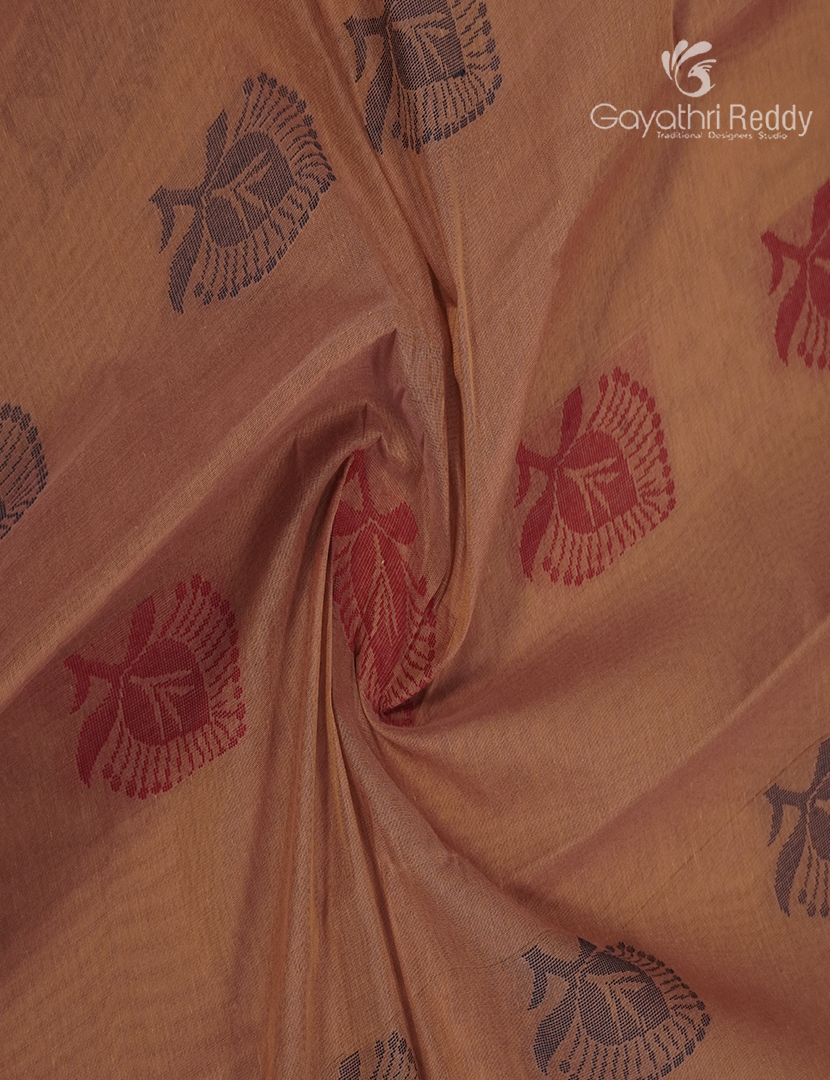 Pure Kanchi Cotton Saree in Peach