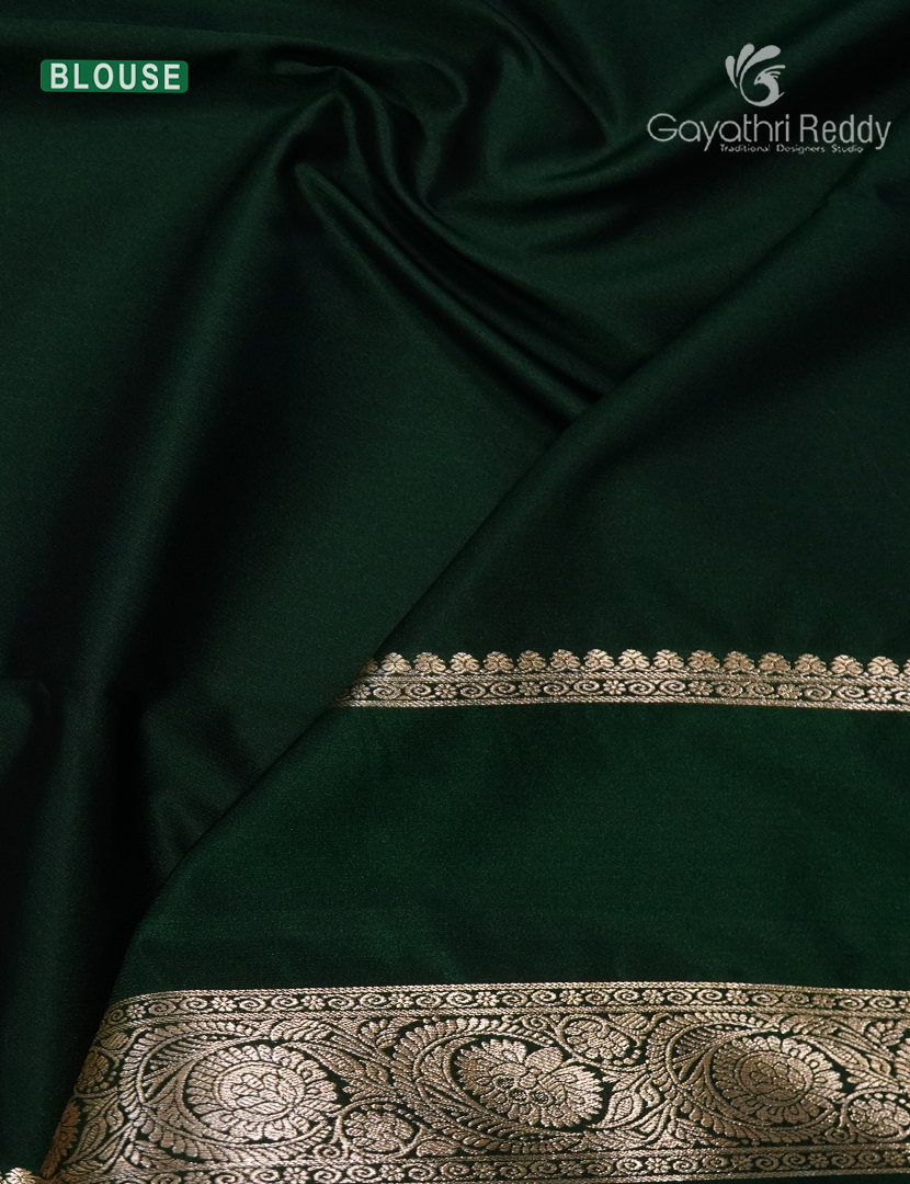 Soft Silk Saree in Deep Magenta and Deep Green