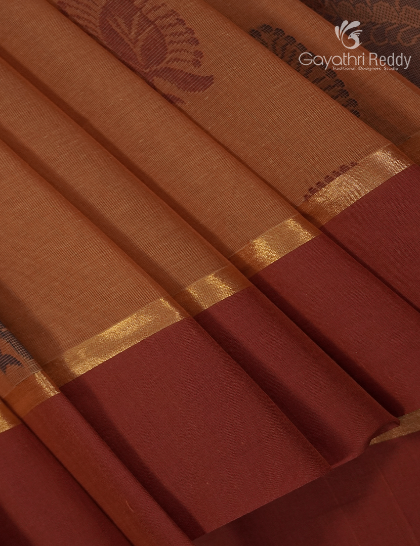 Pure Kanchi Cotton Saree in Rust