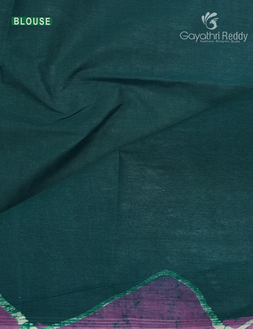 Cotton Batik Print Saree in Deep Rama Green