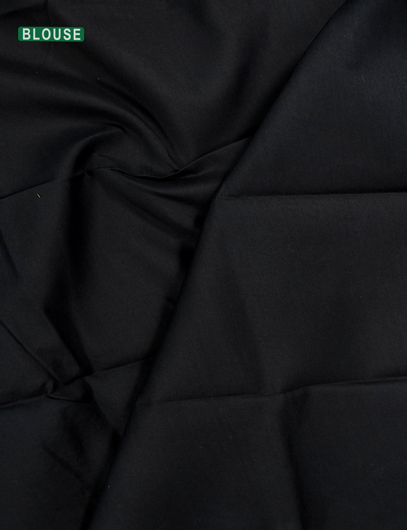 Pure MulMul Cotton Saree in Deep Lavender and Black