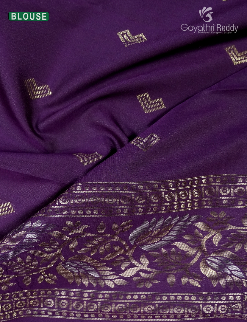 Semi Kanchipuran Silk Saree in Mehendi Green  and Purple