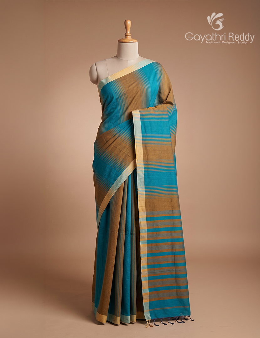 Pure Handloom Cotton Saree in Rama Green and Mehendi Green