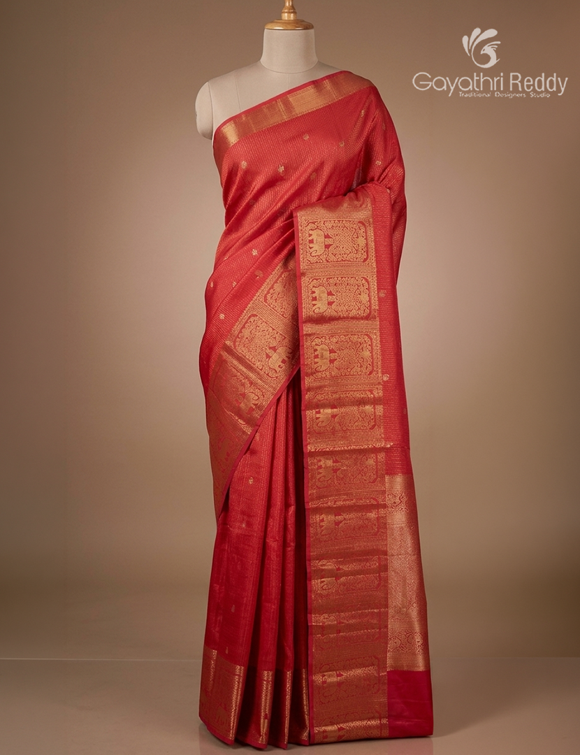 Pure  Kanchipuram Silk Saree in Peach Pink (Butta Pattern )