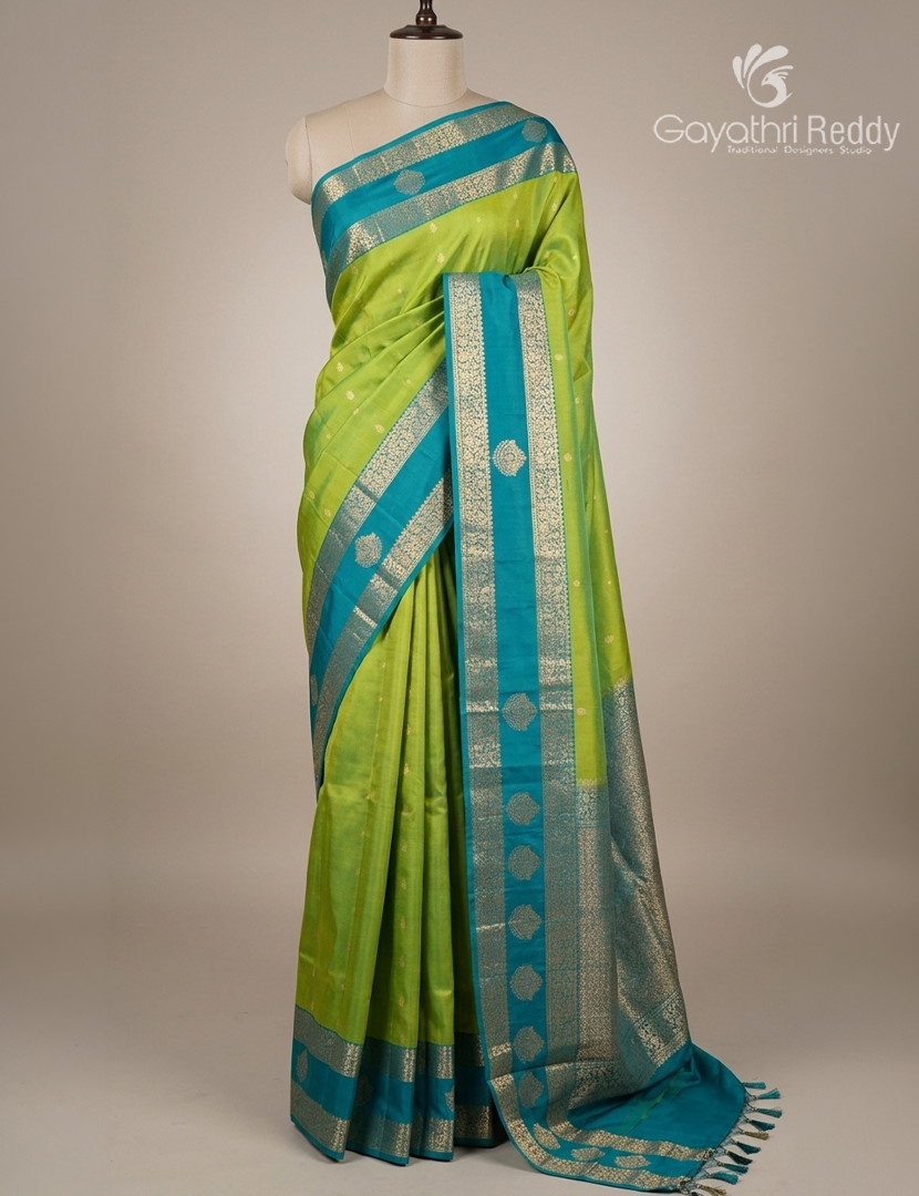Pure Kanchipuram Soft Silk Saree in Parrot Green and Teal Green
