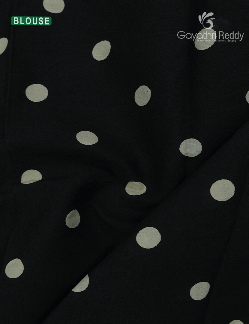 Pure MulMul Cotton Saree in Black and White