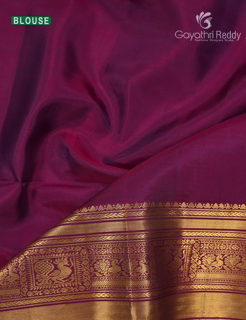 Pure Kanchipuram Soft Silk Saree in Bottle Green and Pink