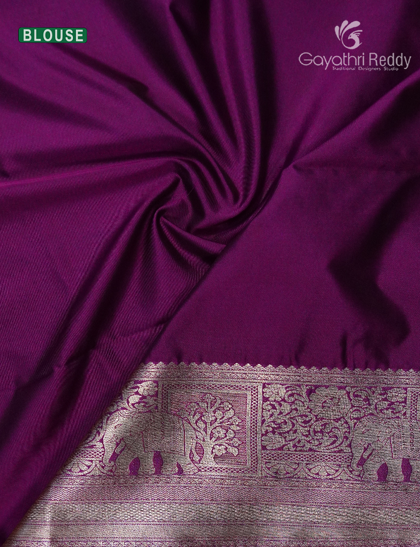 Soft Silk Saree in Mehendi Green and Deep Magenta