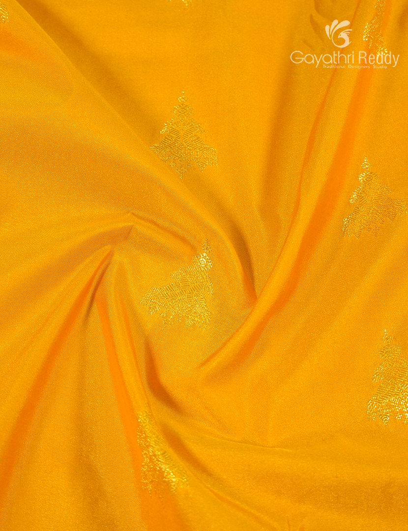 Semi Kanchipuram Silk Saree in Deep Sunshine Yellow and Deep Violet