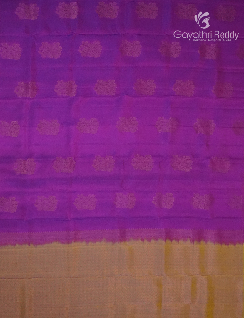Pure Kanchipuram Silk  Saree in Purple ( Butta Style )