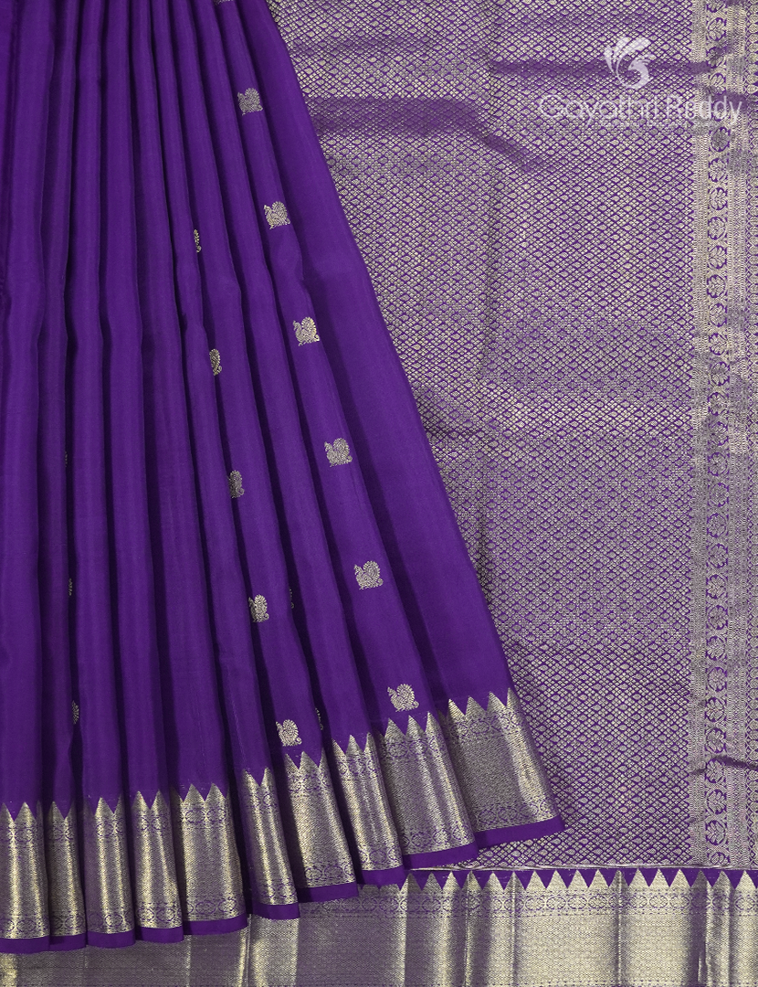 Pure Kanchipuram Silk Vintage Saree in Purple