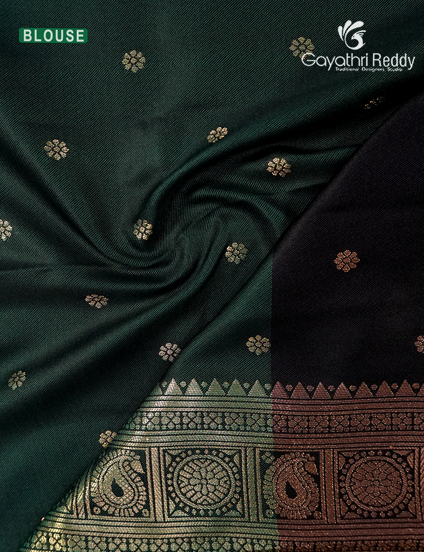 Semi Kanchipuram Art Silk Saree in Bottle Green