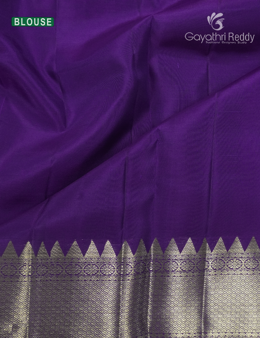 Pure Kanchipuram Silk Vintage Saree in Purple