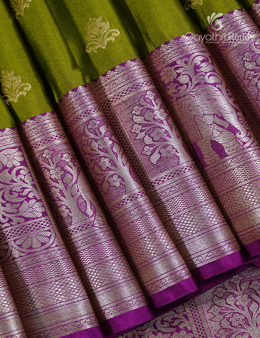 Soft Silk Saree in Mehendi Green and Deep Magenta
