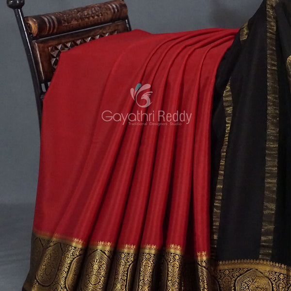 Buy Green and Black Mysore Silk Saree T242033