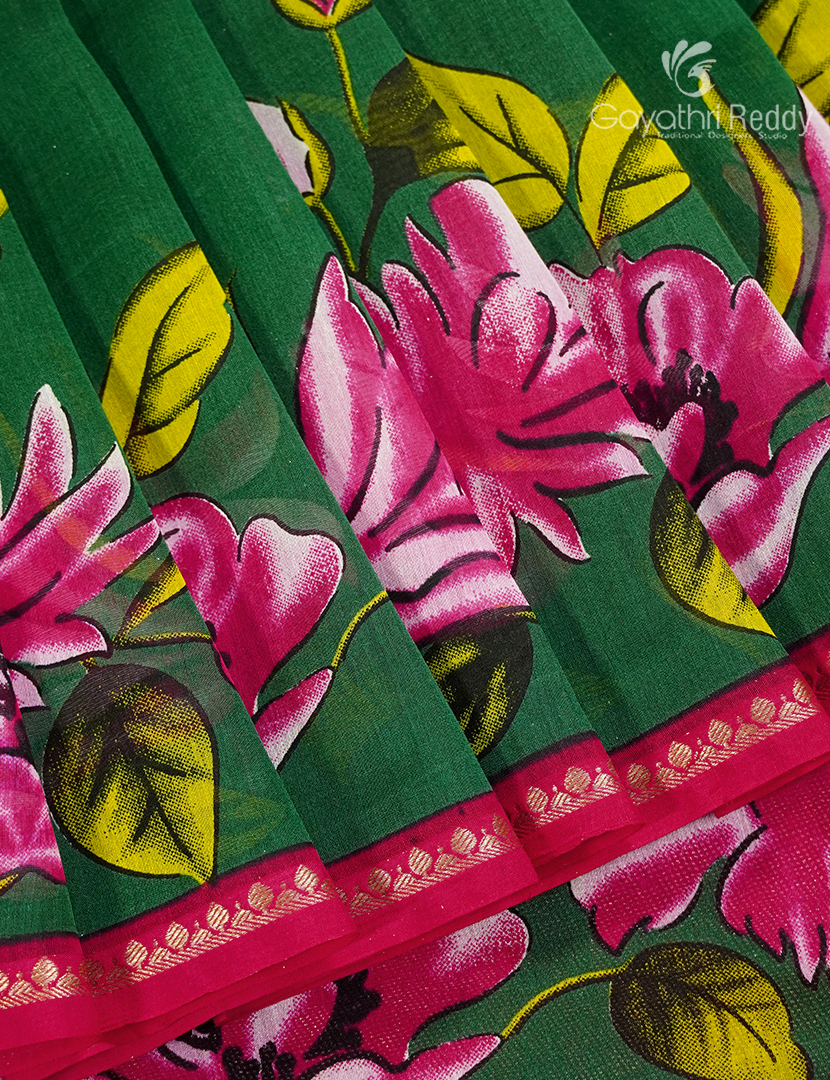 Pure Maheshwari Silk Saree in Bottle Green and Rani Pink