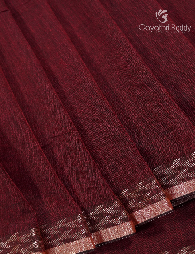 Jamdani Cotton Saree in Maroon