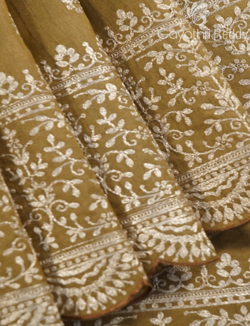 TUSSAR PITTA WORK SAREE-TPW8
