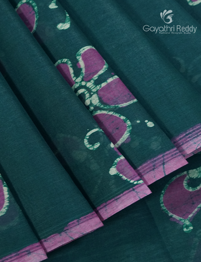 Cotton Batik Print Saree in Deep Rama Green
