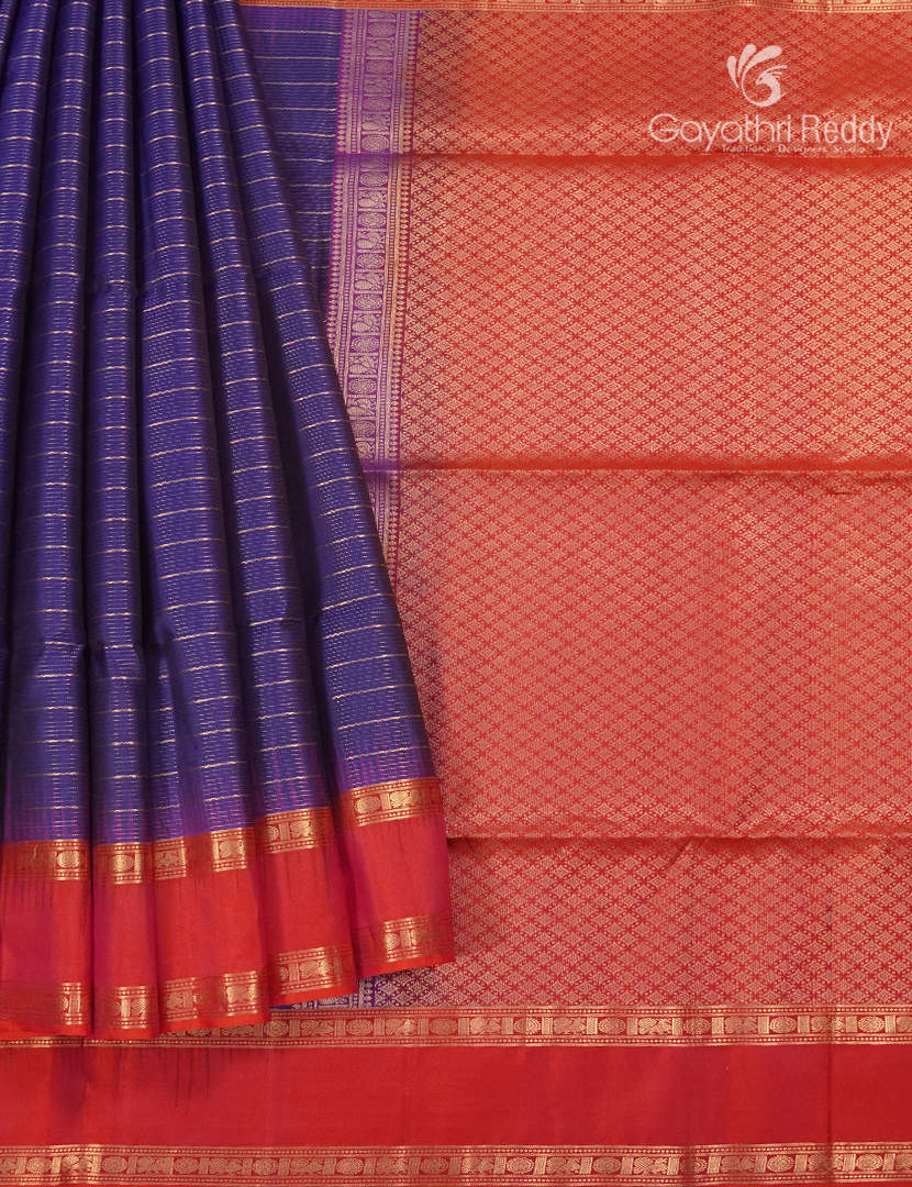 Pure  Kanchipuram Vintage Silk Saree in Violet and Orange