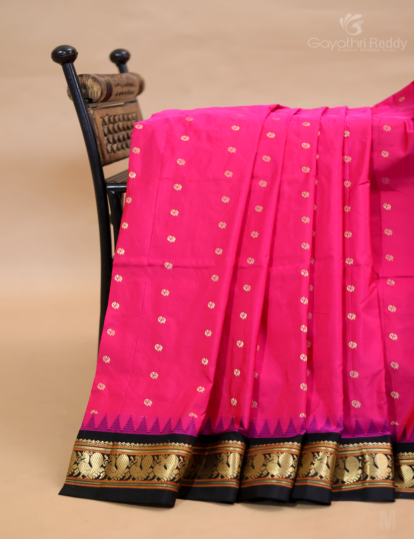 PURE NARAYANPET PATTU-NP520