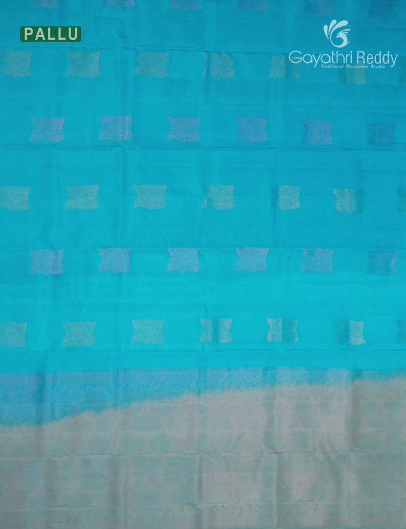 Pure Kanchipuram Silk  Saree in Sky Blue ( Butta Style )