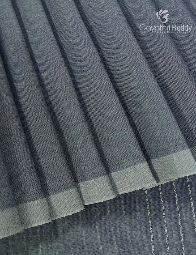 Pure Handloom Cotton Saree in Grey
