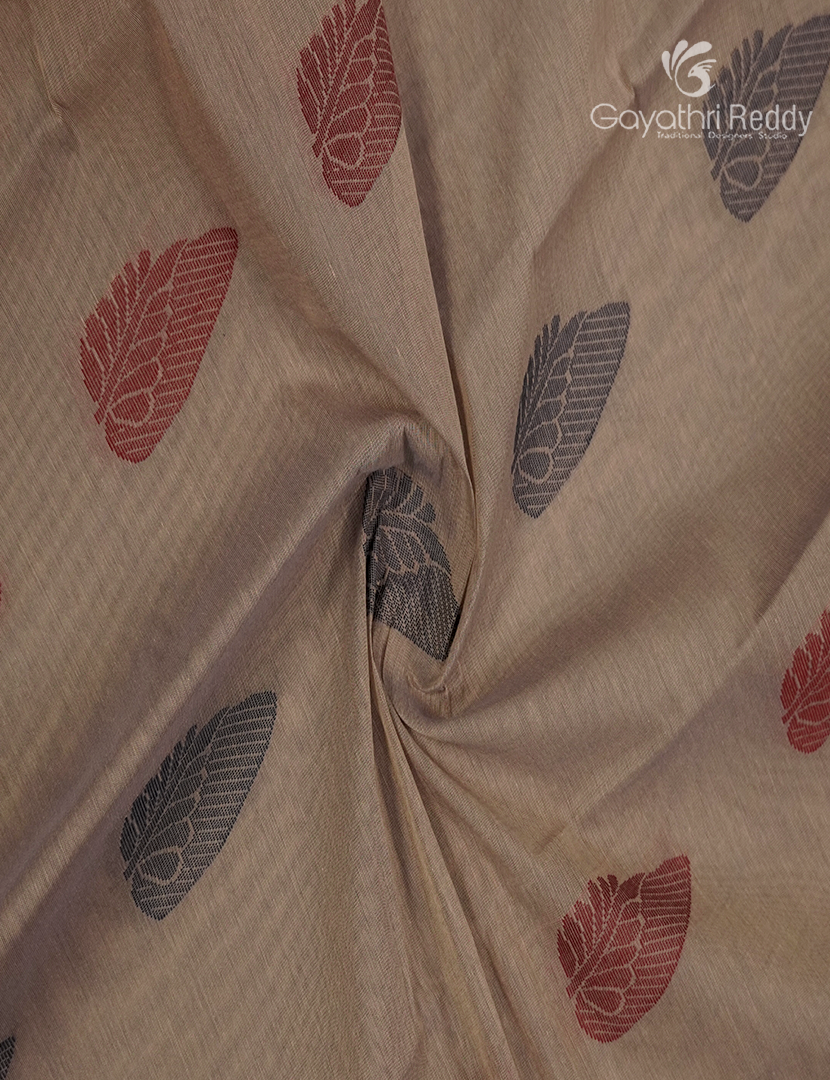 Pure Kanchi Cotton Saree in Pastel Grey
