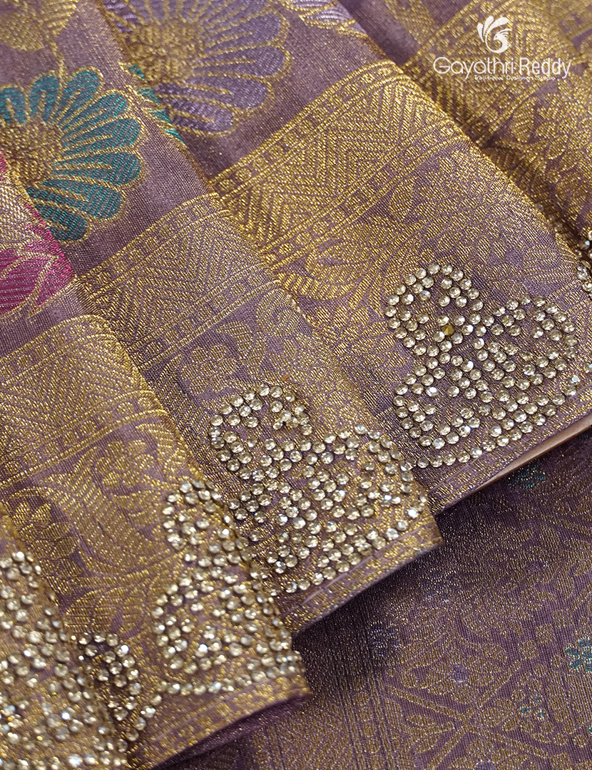 Semi Kanchipuram Silk Fancy Saree in Red Onion Pink