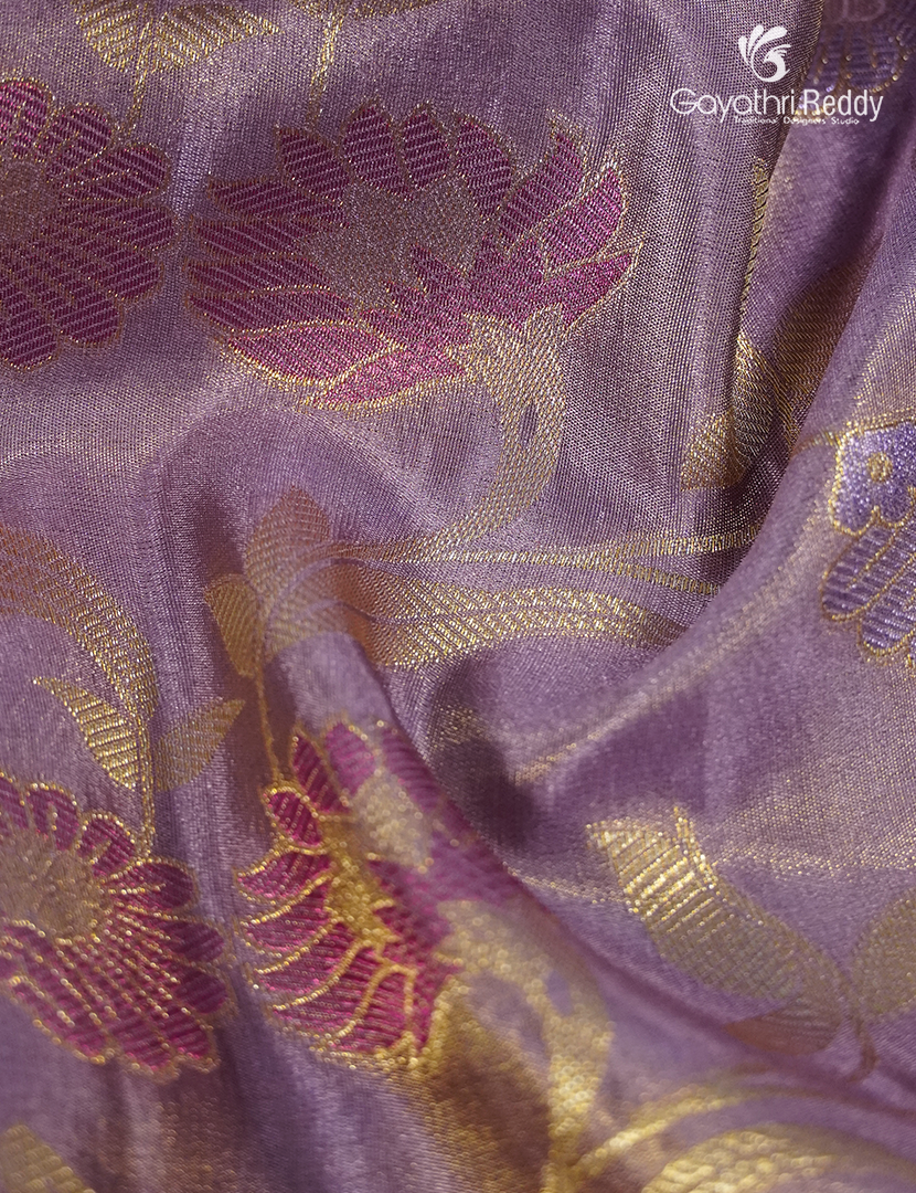 Semi Kanchipuram Silk Fancy Saree in Red Onion Pink