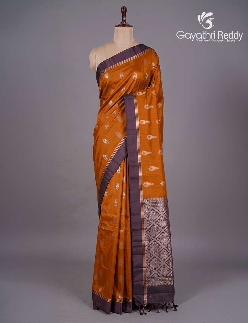 Light weight Kanchipuram Silk Saree in Burnt Orange and Deep Snuff