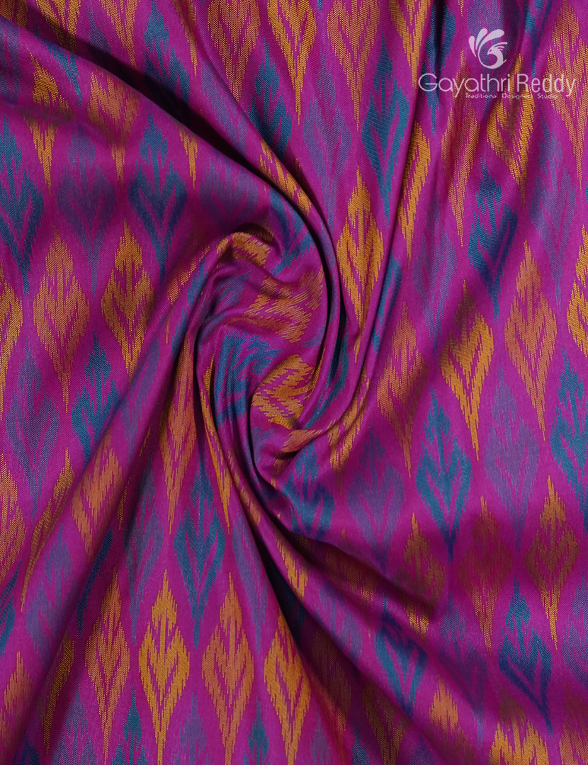 Semi Kanchipuran Silk Saree in Deep Magenta and  Rama Blue