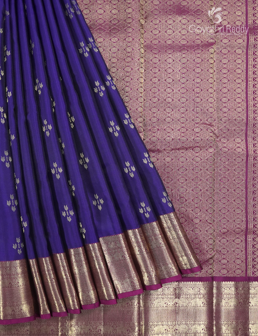 Pure Kanchipuram Vintage Silk Saree ( Medium Border ) in Deep Blue and Deep Magenta